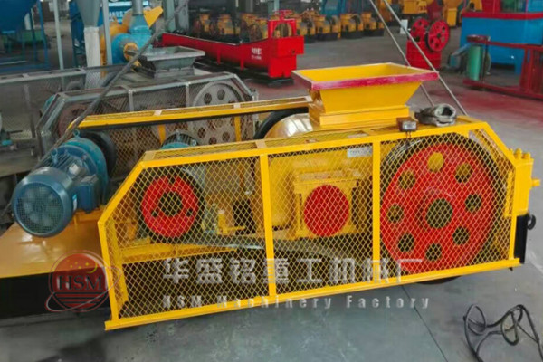 全自動液壓對輥破碎機(jī)多少錢一臺